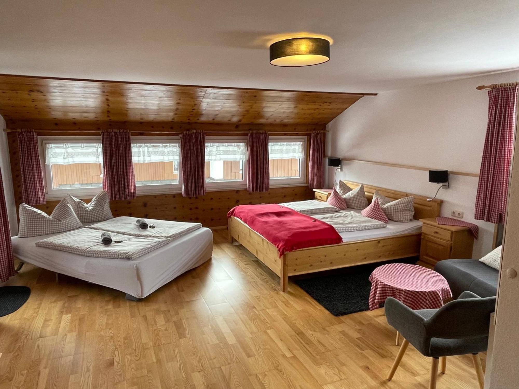 Hotel Alpin Bed & Breakfast Fischen im Allgaeu Exterior photo