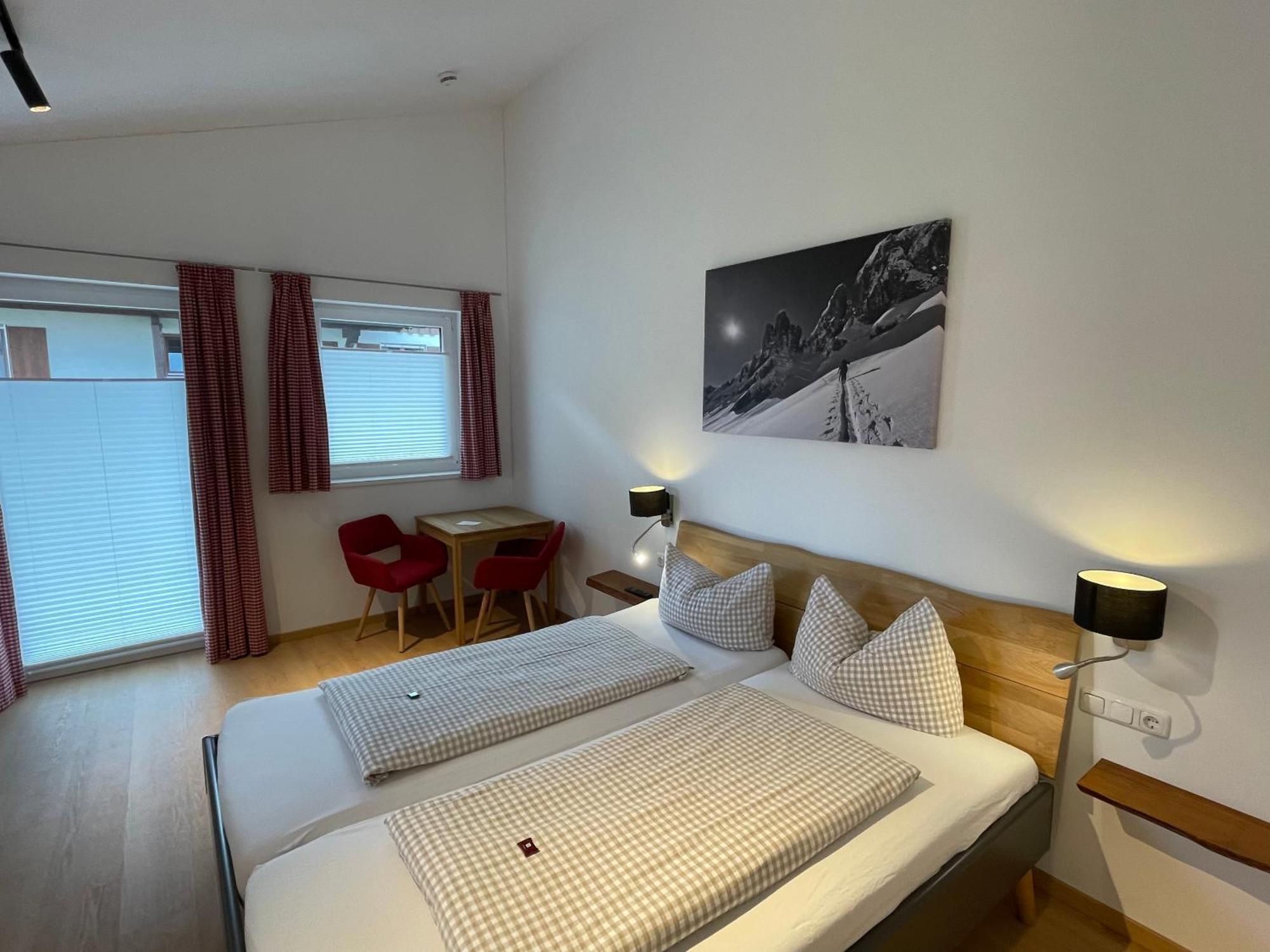 Hotel Alpin Bed & Breakfast Fischen im Allgaeu Exterior photo